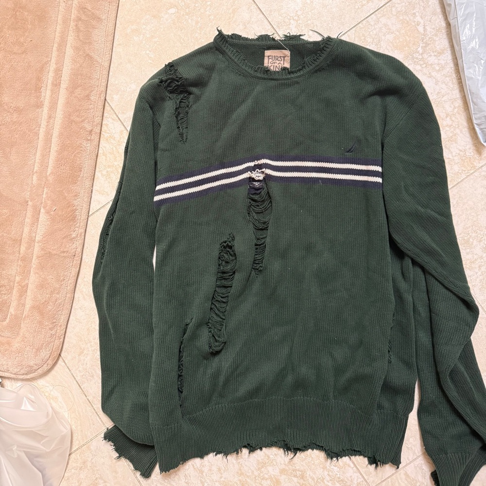 LF First of a kind sweater